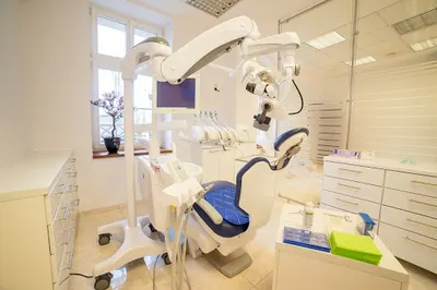 DENTALEX Klinika Stomatologiczno - Implantologiczna Aleksander Siemieniuta